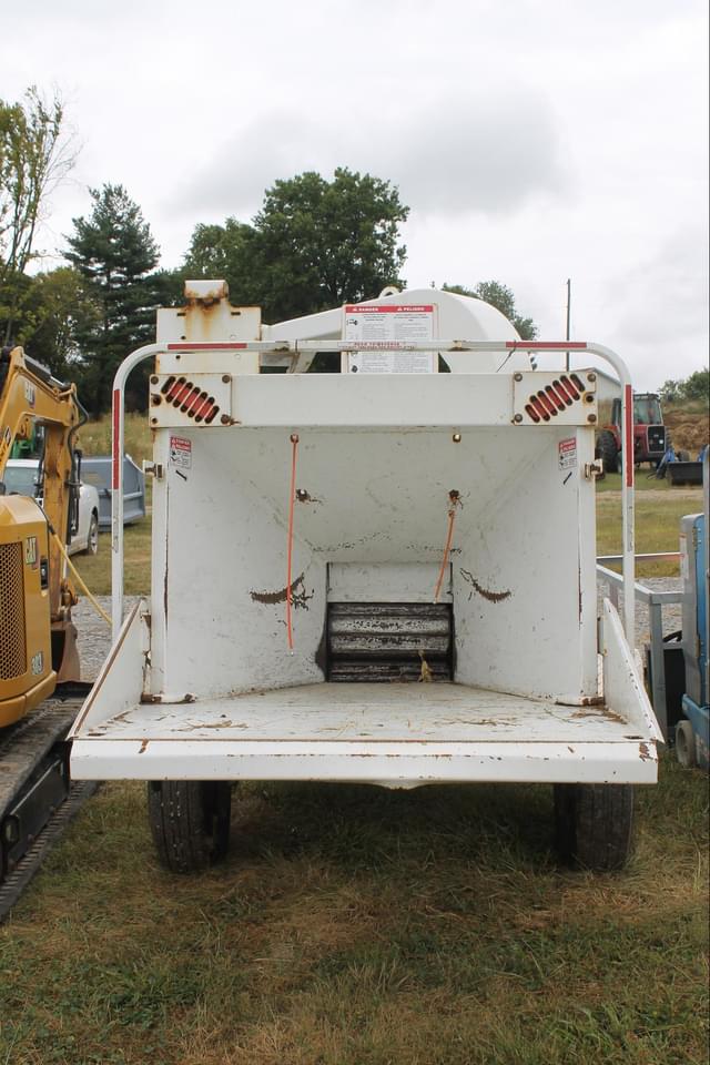 Image of Bandit 200UC equipment image 3