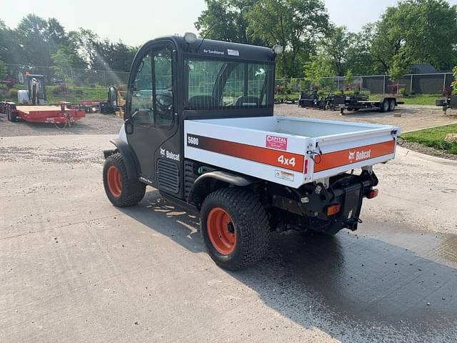 Image of Bobcat Toolcat 5600 equipment image 1