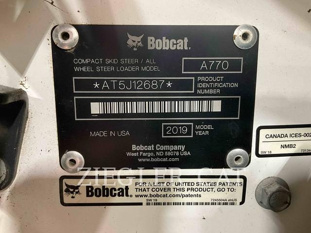 Image of Bobcat A770 equipment image 2