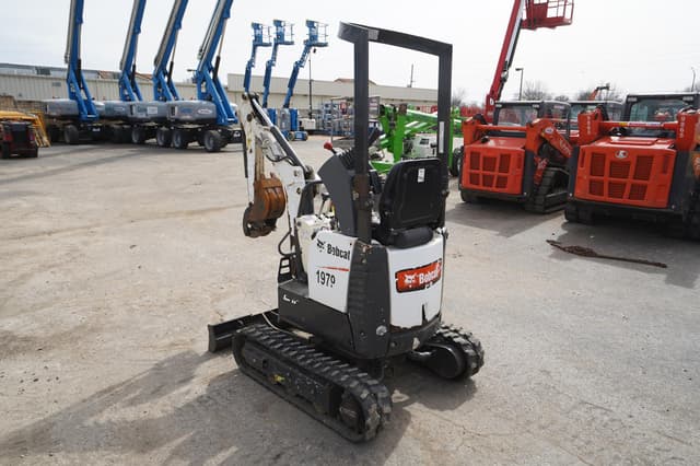 Image of Bobcat E10 equipment image 2