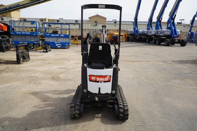 Image of Bobcat E10 equipment image 3