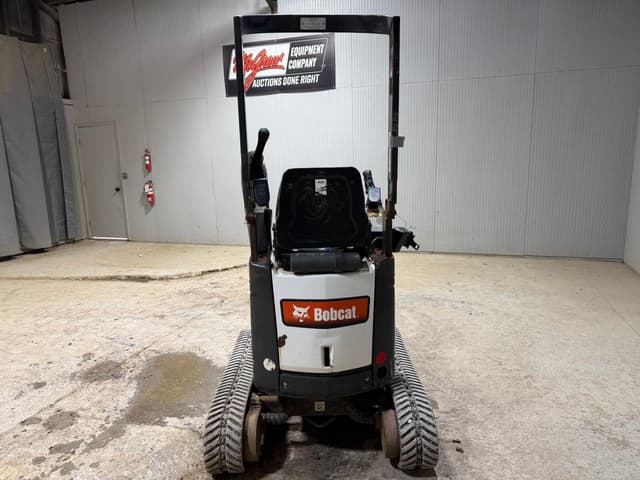 Image of Bobcat E10 equipment image 2