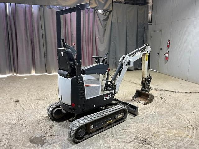 Image of Bobcat E10 equipment image 4