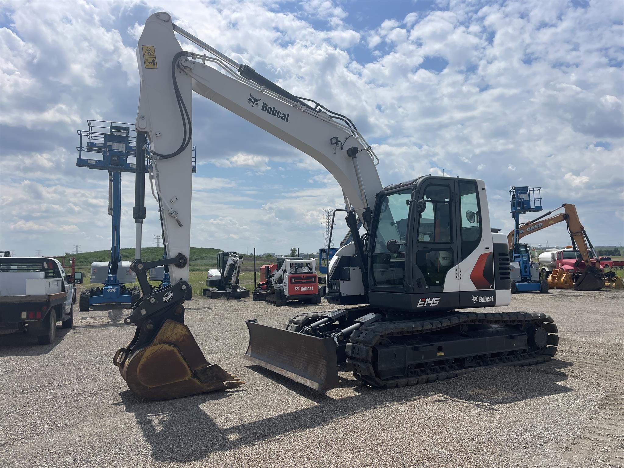 2019 Bobcat E145 Equipment Image0