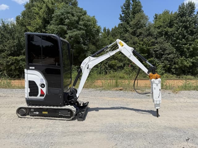 Image of Bobcat E20 equipment image 1