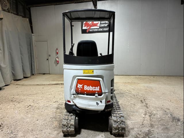 Image of Bobcat E20 equipment image 3