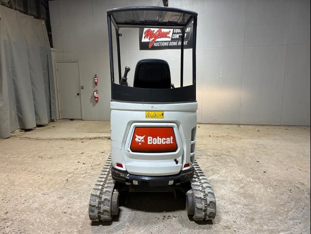 Image of Bobcat E20 equipment image 3