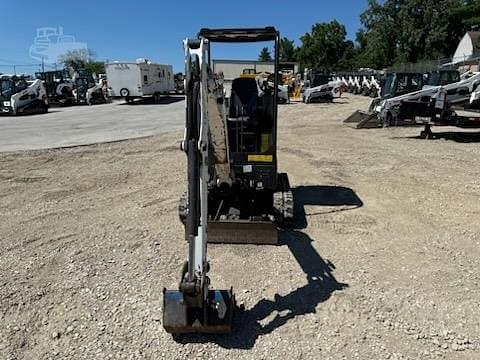 Image of Bobcat E20 equipment image 3