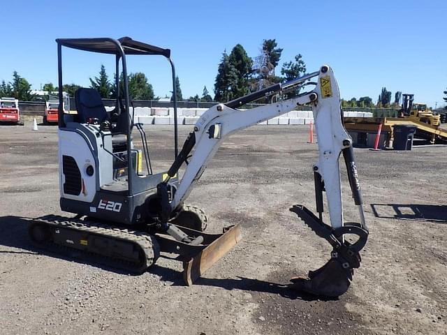 Image of Bobcat E20 equipment image 1
