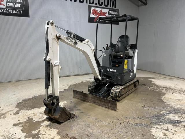Image of Bobcat E20 equipment image 1