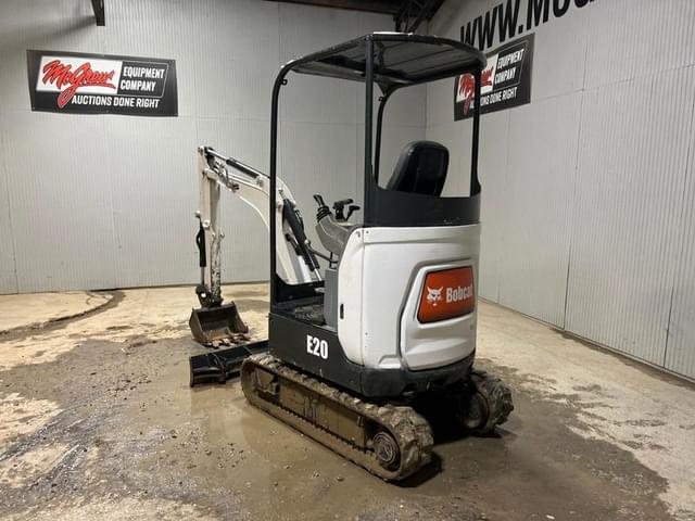 Image of Bobcat E20 equipment image 2