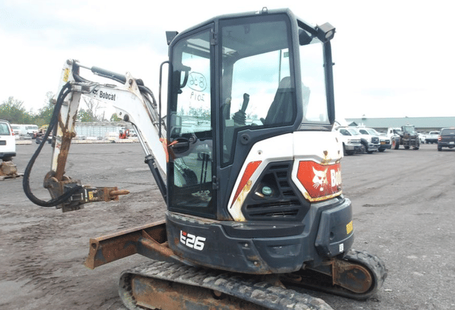Image of Bobcat E26 equipment image 2