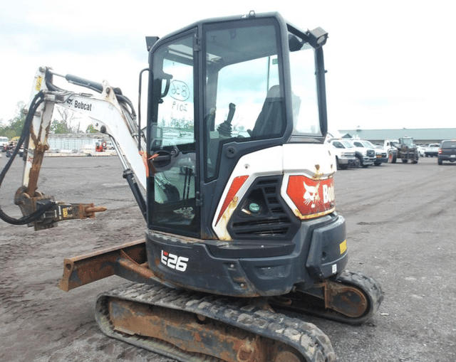 Image of Bobcat E26 equipment image 2