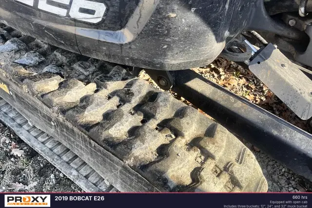 Image of Bobcat E26 equipment image 3