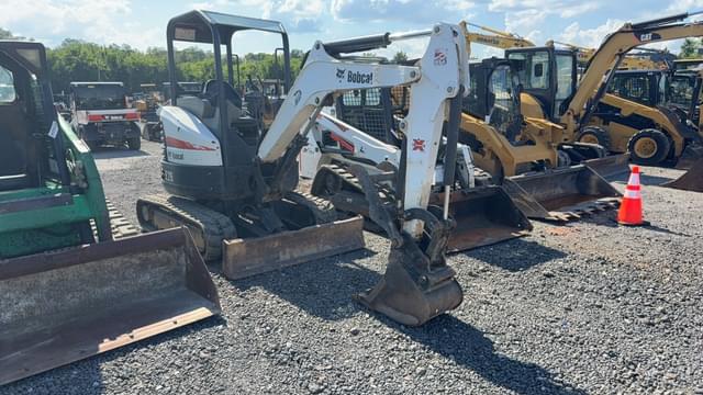 Image of Bobcat E26 equipment image 2