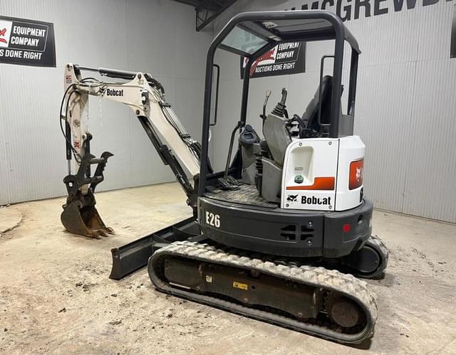 Image of Bobcat E26 equipment image 2