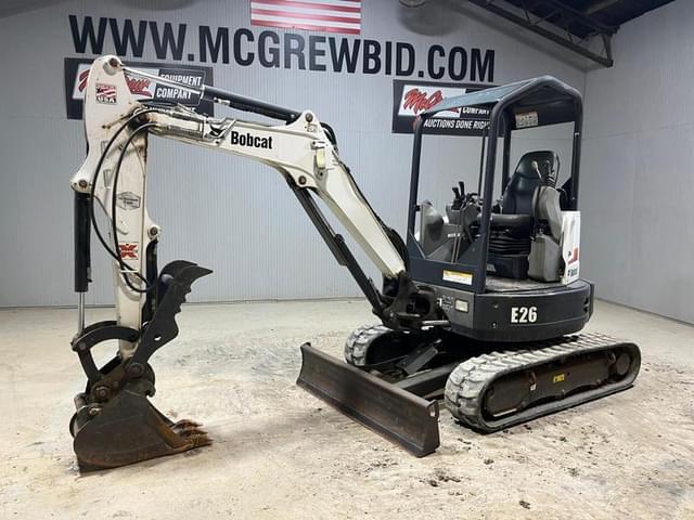 Image of Bobcat E26 equipment image 1