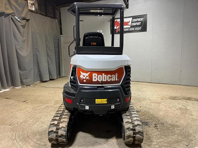 Image of Bobcat E26 equipment image 3