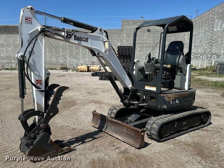 2019 Bobcat E26 Equipment Image0