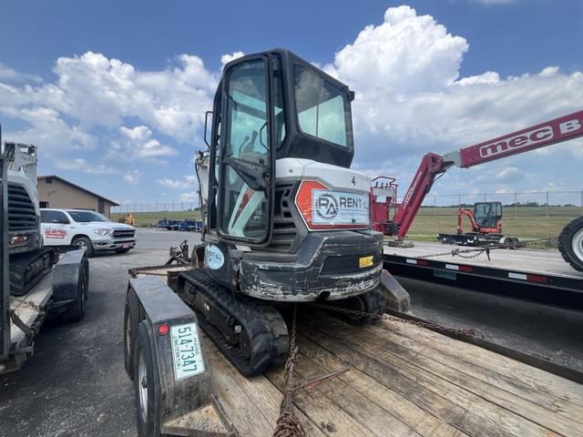 Image of Bobcat E32i equipment image 3