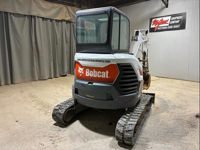 Image of Bobcat E35 equipment image 3