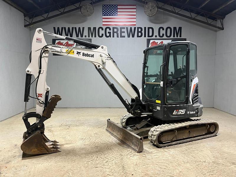 Image of Bobcat E35 Primary image