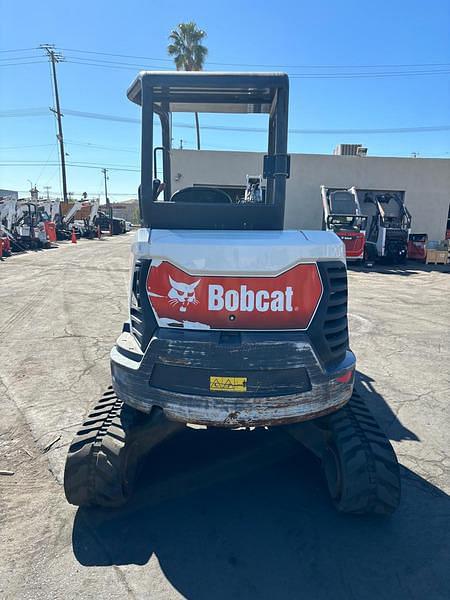 Image of Bobcat E35 equipment image 2