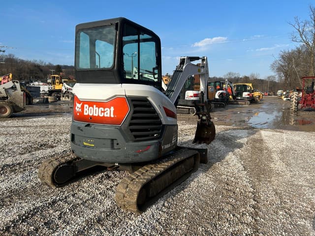 Image of Bobcat E35i equipment image 3