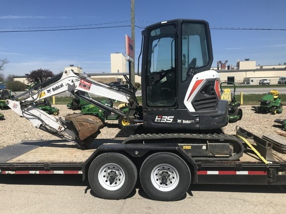 Main image Bobcat E35i