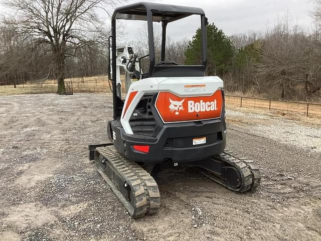 Image of Bobcat E35i equipment image 4