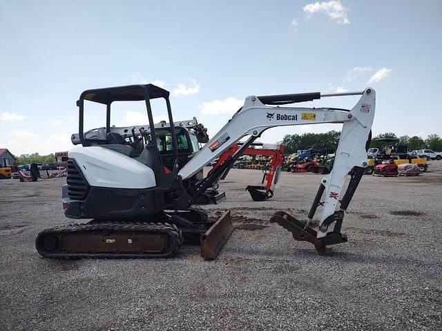 Image of Bobcat E35i equipment image 3