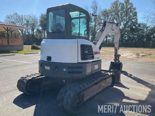 Image of Bobcat E50 equipment image 4