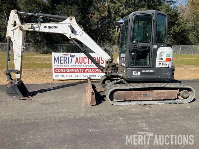 Image of Bobcat E50 equipment image 1