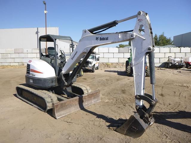 Image of Bobcat E50 equipment image 1