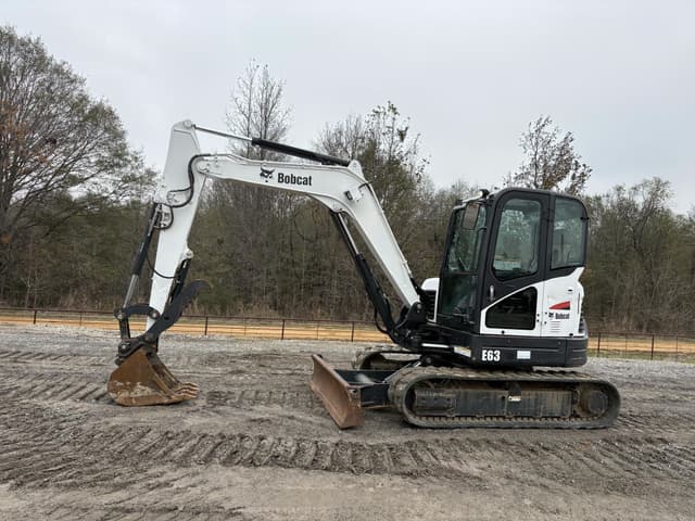 Image of Bobcat E63 equipment image 1