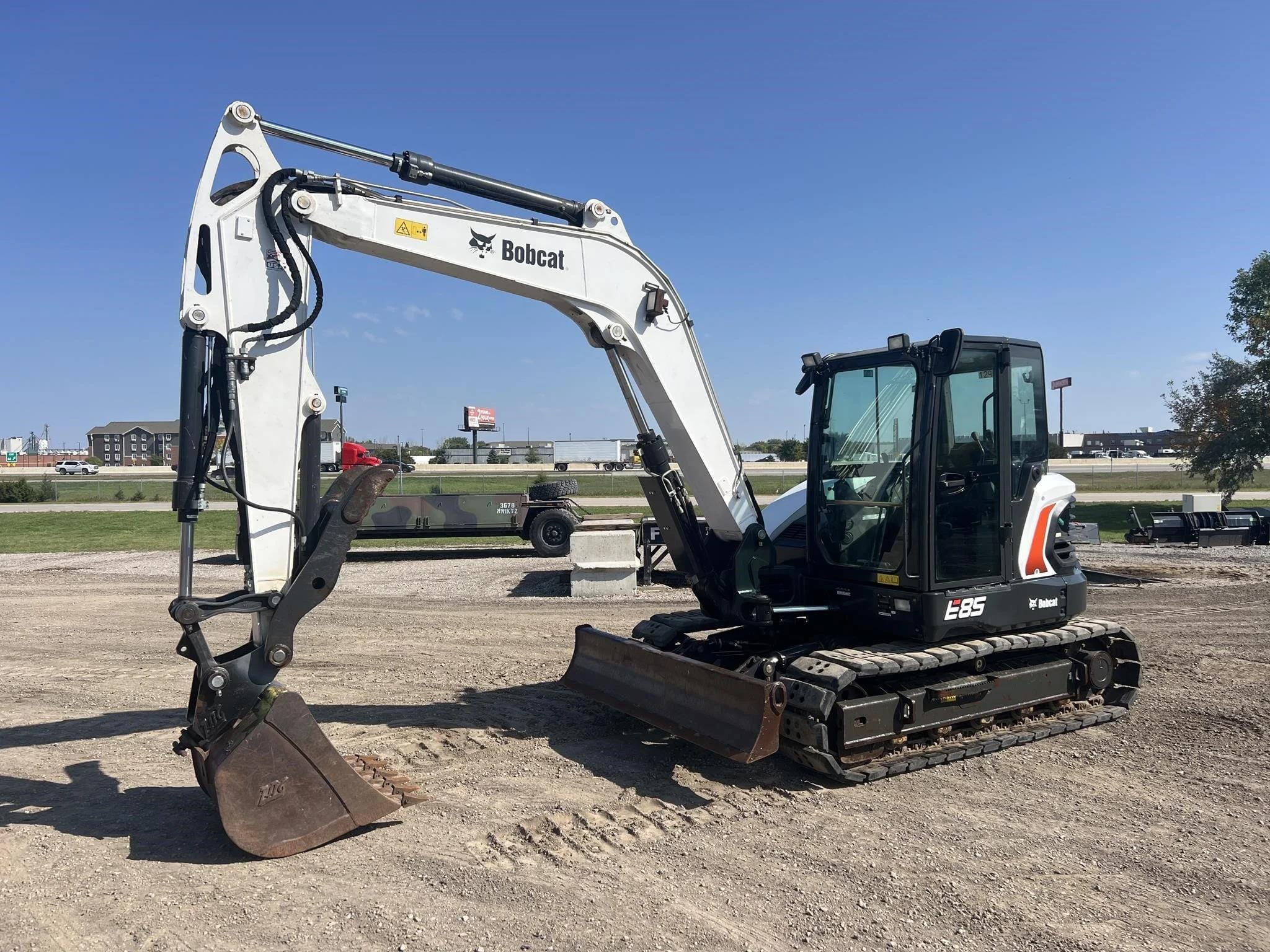 2019 Bobcat E85 Equipment Image0
