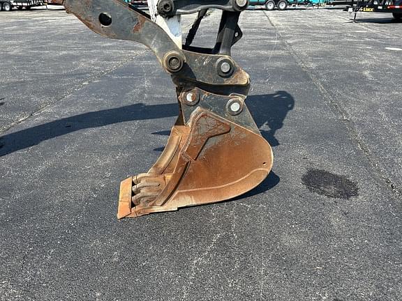 Image of Bobcat E85 equipment image 4