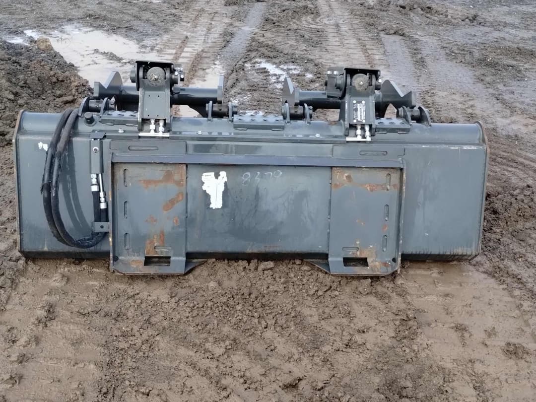 Image of Bobcat Undetermined Image 1