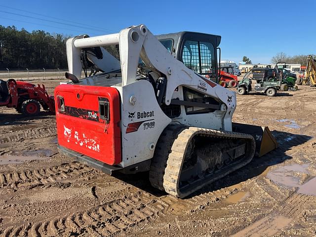 Image of Bobcat T740 equipment image 4