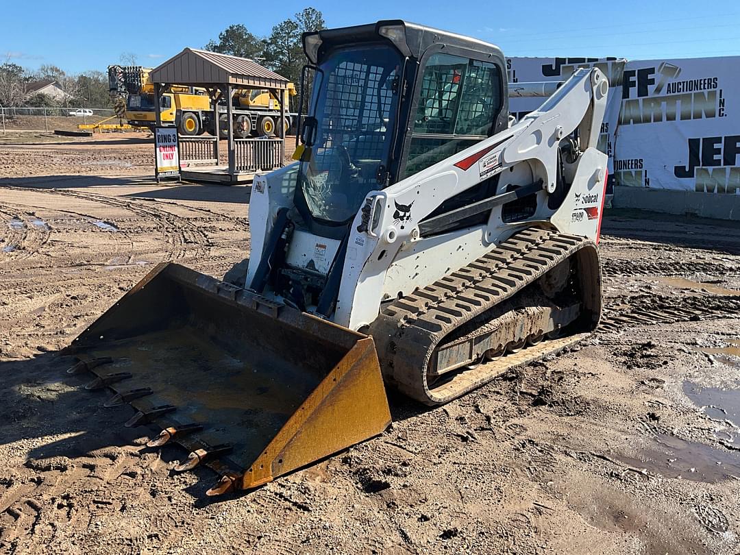 Image of Bobcat T740 Primary image