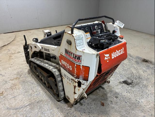 Image of Bobcat MT55 equipment image 3