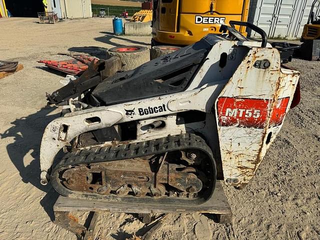 Image of Bobcat MT55 equipment image 1