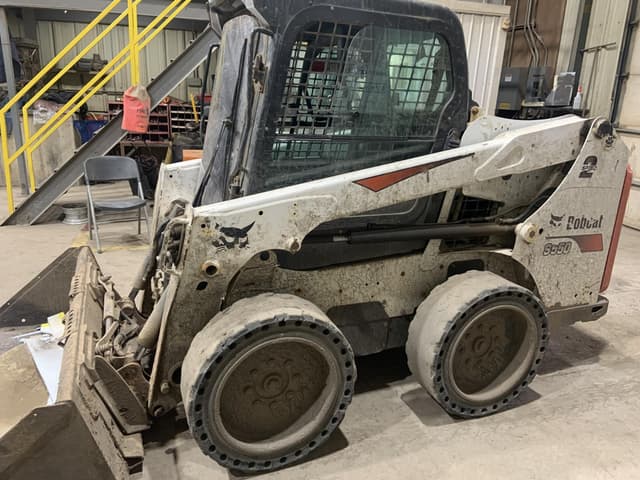 Image of Bobcat S550 equipment image 1