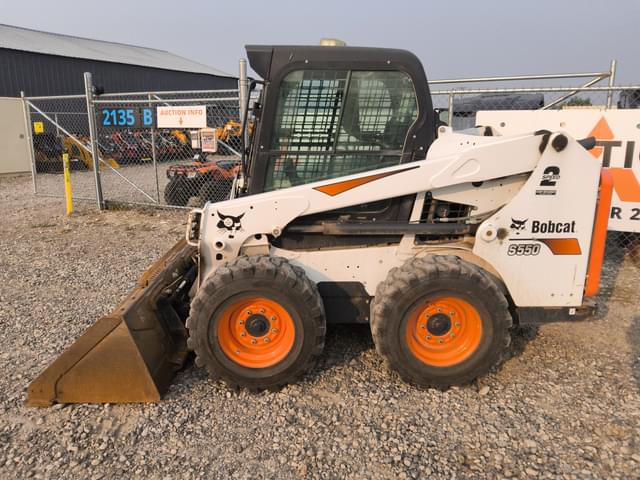 Image of Bobcat S550 equipment image 1
