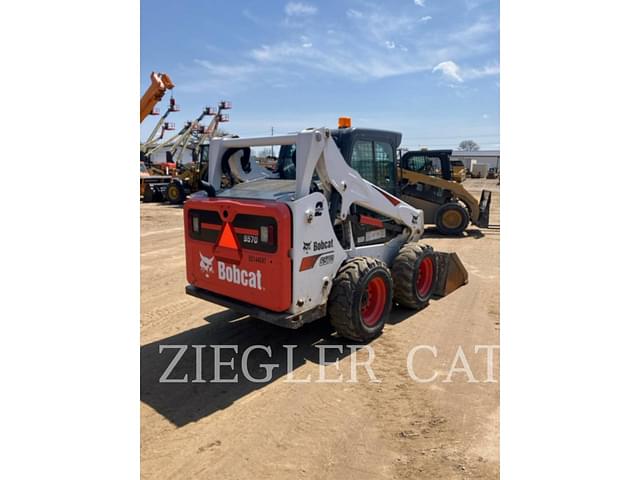 Image of Bobcat S570 equipment image 2
