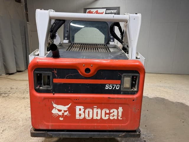 Image of Bobcat S570 equipment image 3