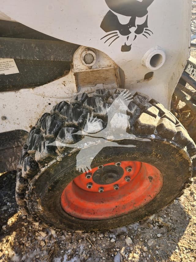 Image of Bobcat S570 equipment image 3