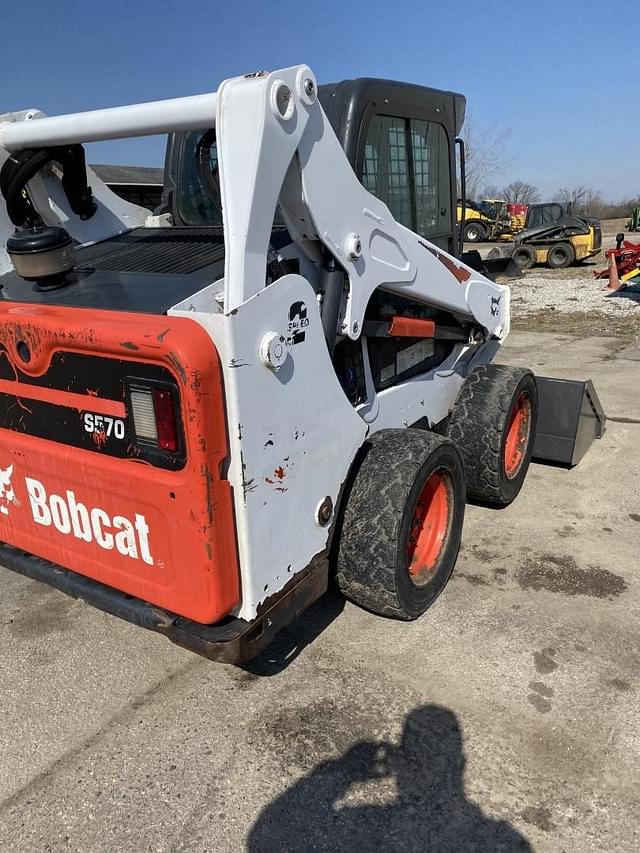 Image of Bobcat S570 equipment image 3