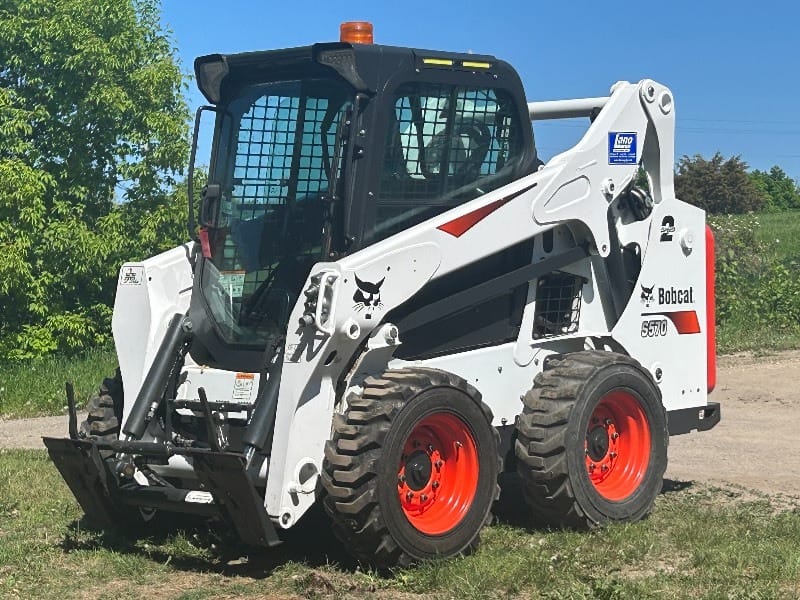 Main image Bobcat S570