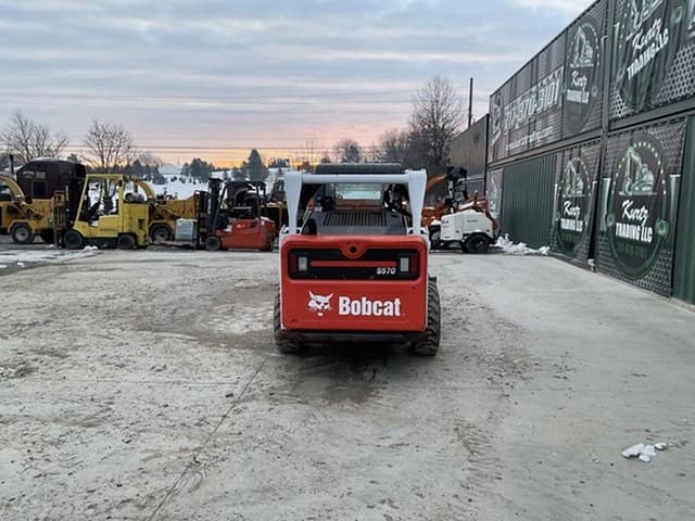 Image of Bobcat S570 equipment image 2